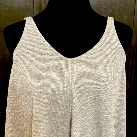 Free People gray ribbed flowing tank top - Size XS - Picture 4 of 9